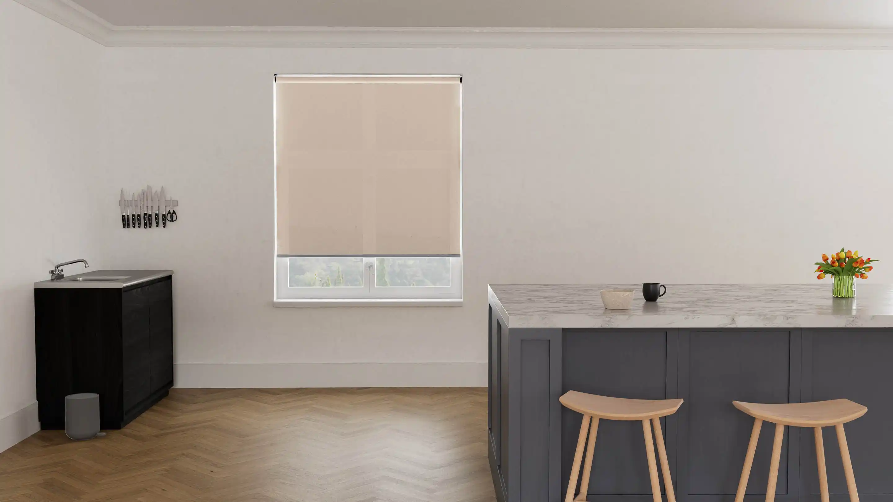 Sheerweave Sunscreen Roller Blind - Image 3